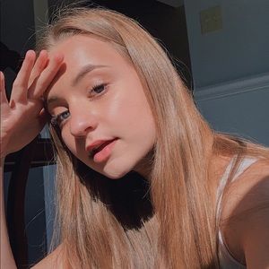 Meet your Posher, Madi